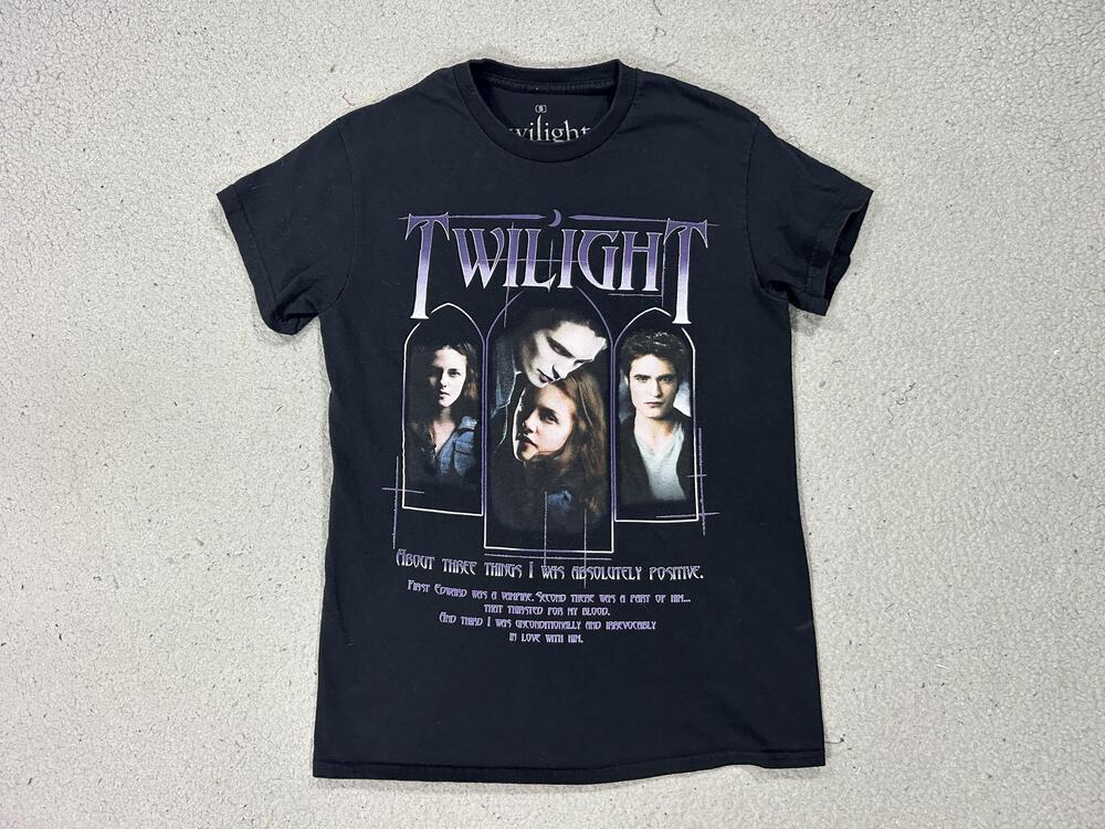 Twilight Shirt Juniors Small Black Edward Bella Vampire Movie Graphic Tee Y2K